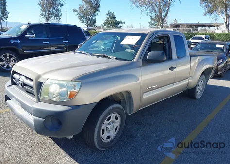 2008 Toyota Tacoma z USA, uszkodzony, nr VIN 5TETX22N38Z553332